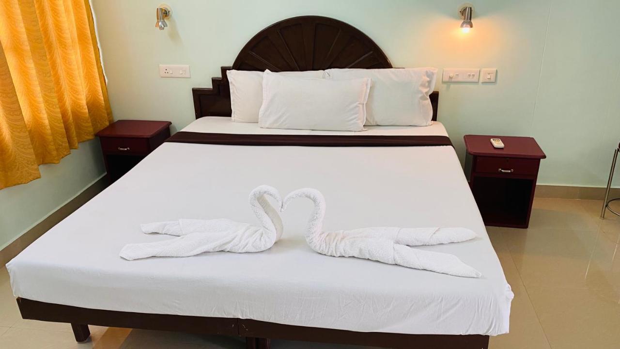 Packbag Comfort Bed & Breakfast โกวาลัม ภายนอก รูปภาพ