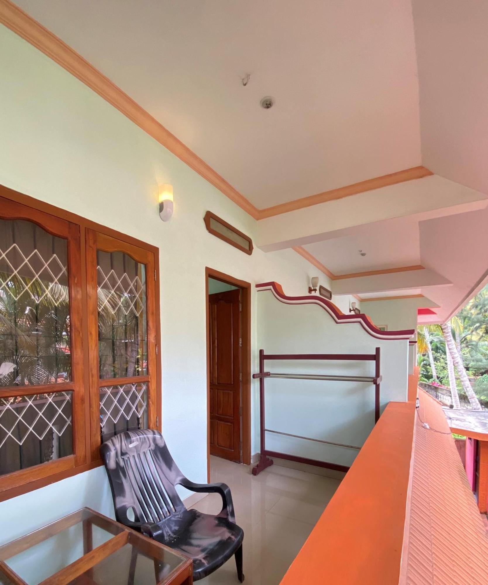 Packbag Comfort Bed & Breakfast โกวาลัม ภายนอก รูปภาพ